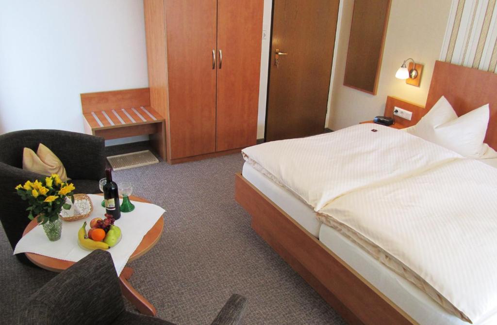 Pension Haus Waldfrieden, Meinecardplus Inklusive Willingen  Room photo